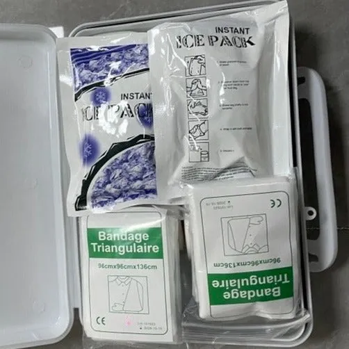 AA Grab & Go 2-Person Emergency Kit