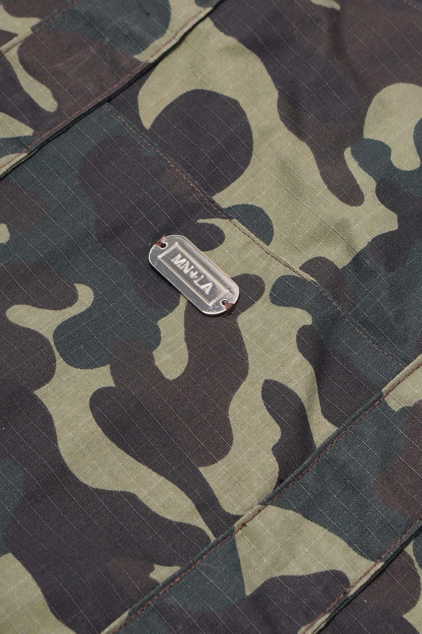 CARRYALL IN WOODLAND CAMO