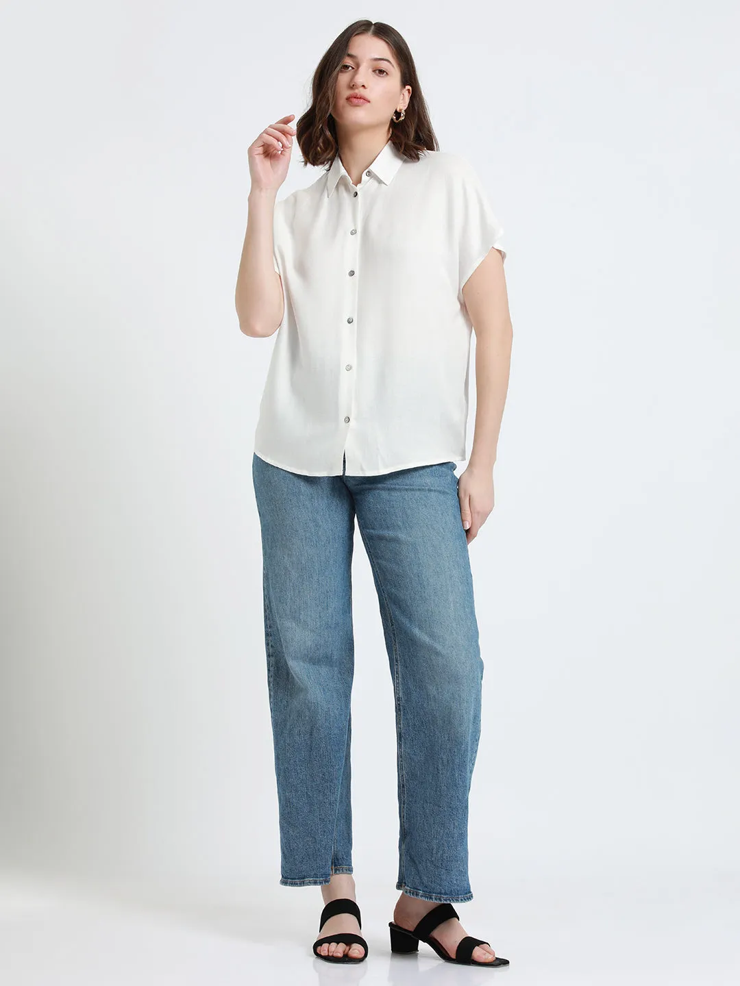 DL Woman Off-White Extended Sleeves Relaxed Fit Boxy Casual Shirt