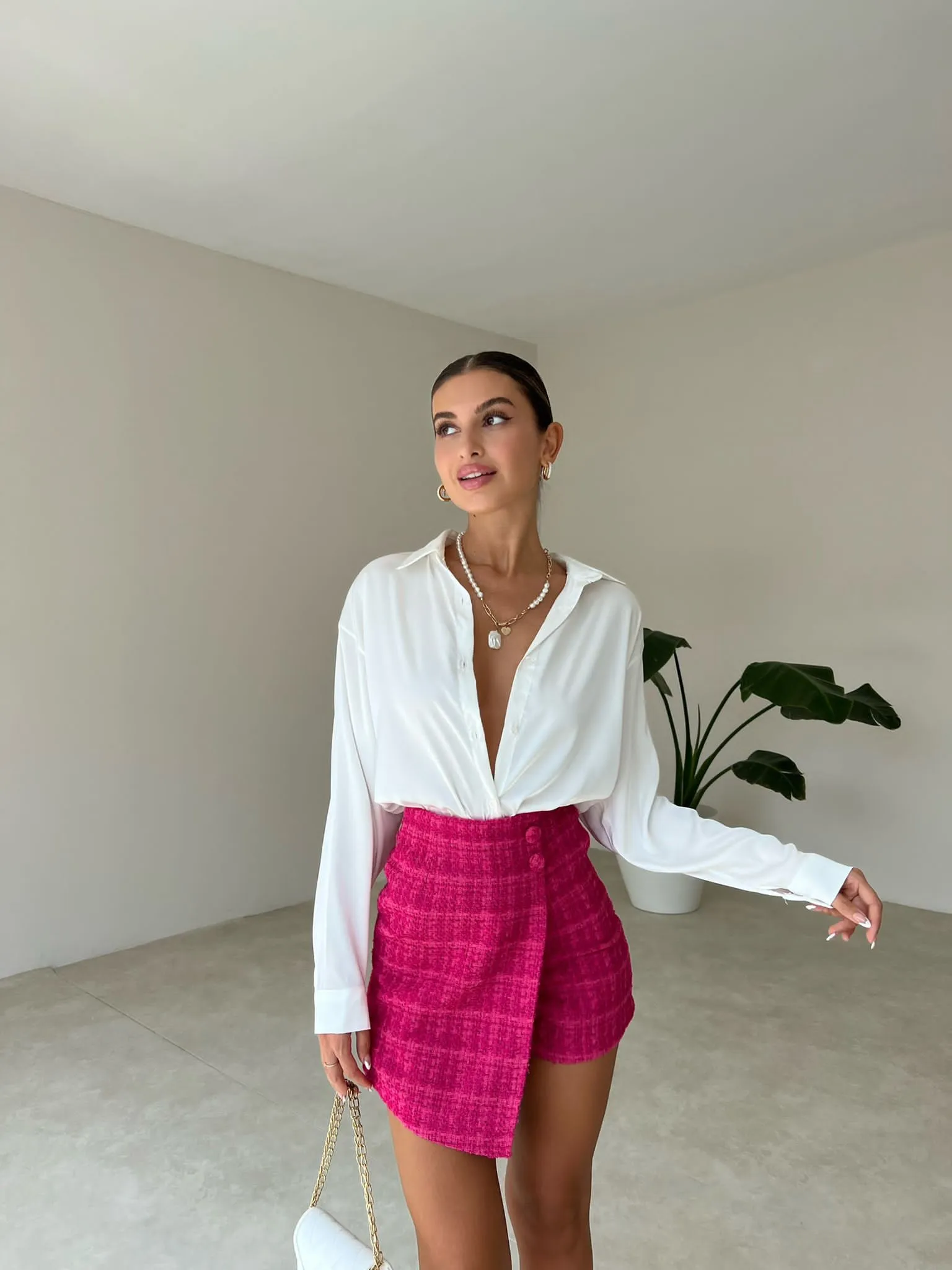 Relaxed fit satin shirt
