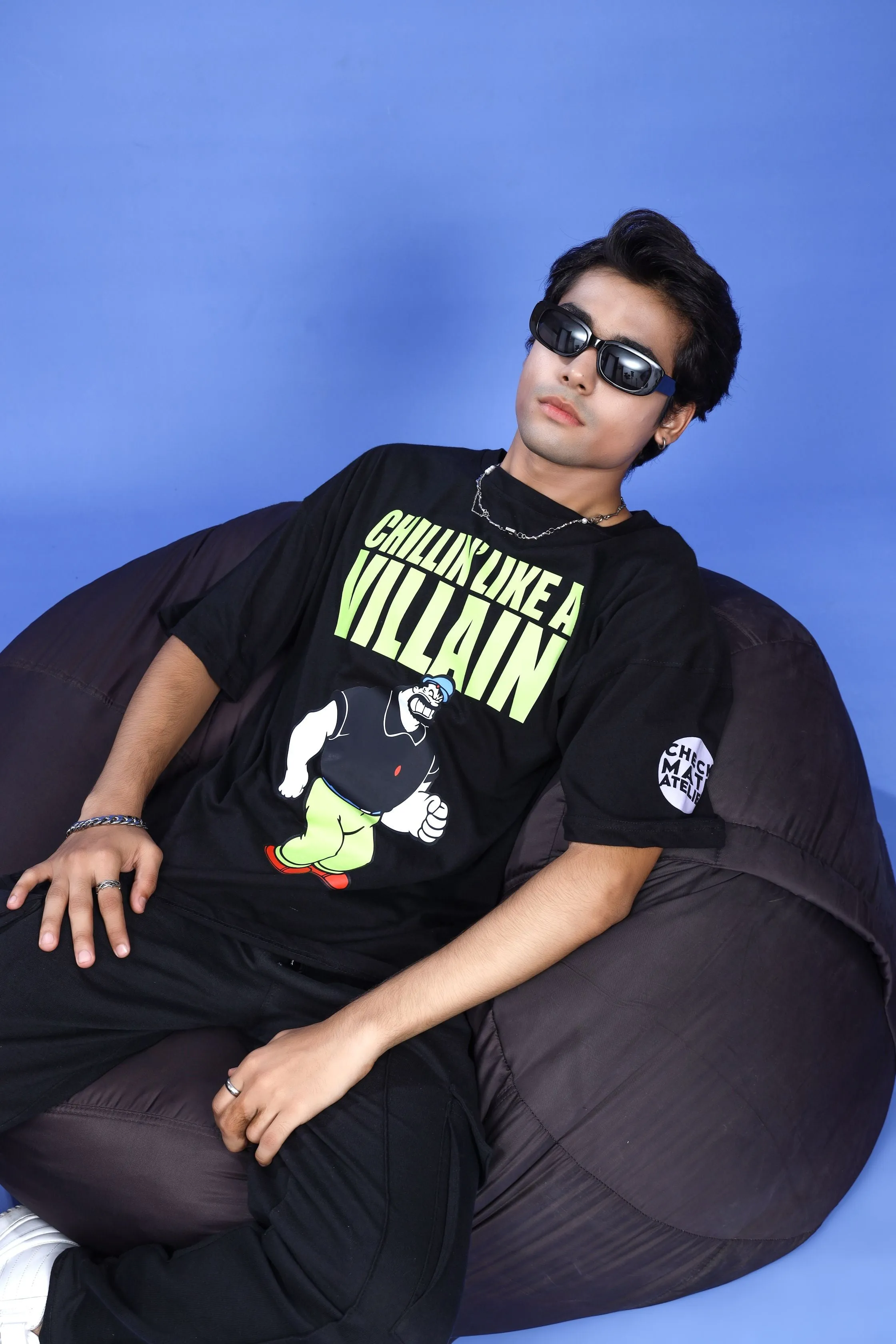 VILLAIN OVERSIZED T-SHIRT