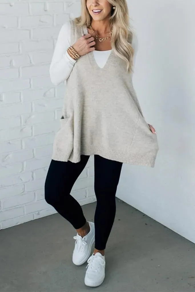 yoeasy Womens Sleeveless Sweater Vest Oversized V Neck Loose Knit Casual A Line Tunic Pullover Top with Pockets